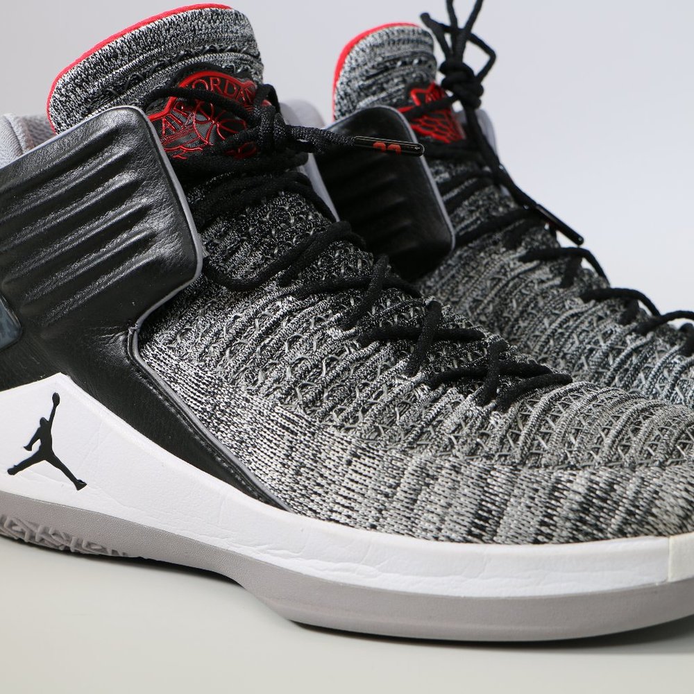 Air Jordan 32 "MVP"